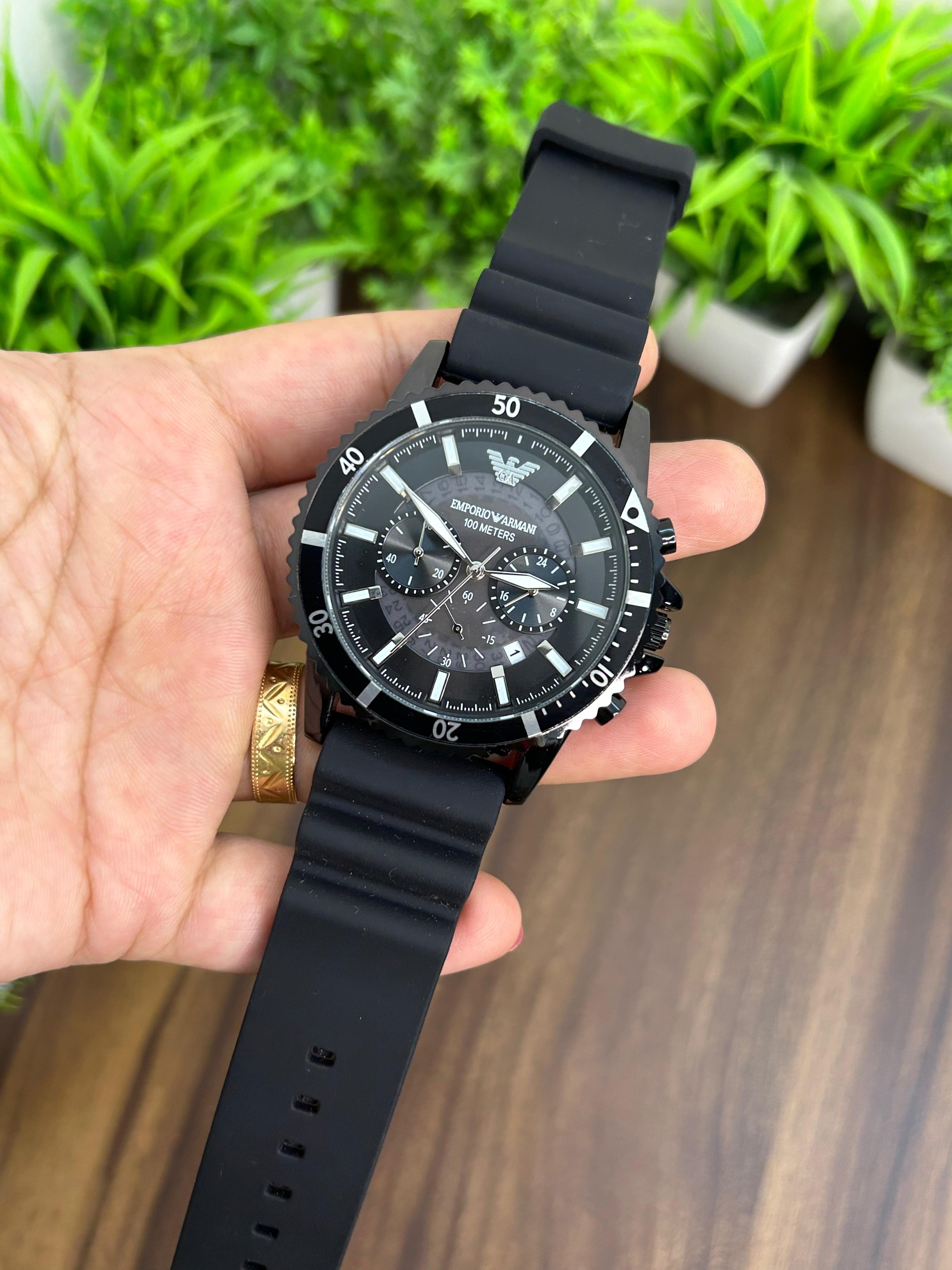 EMPORIO ARMANI ALL BLACK