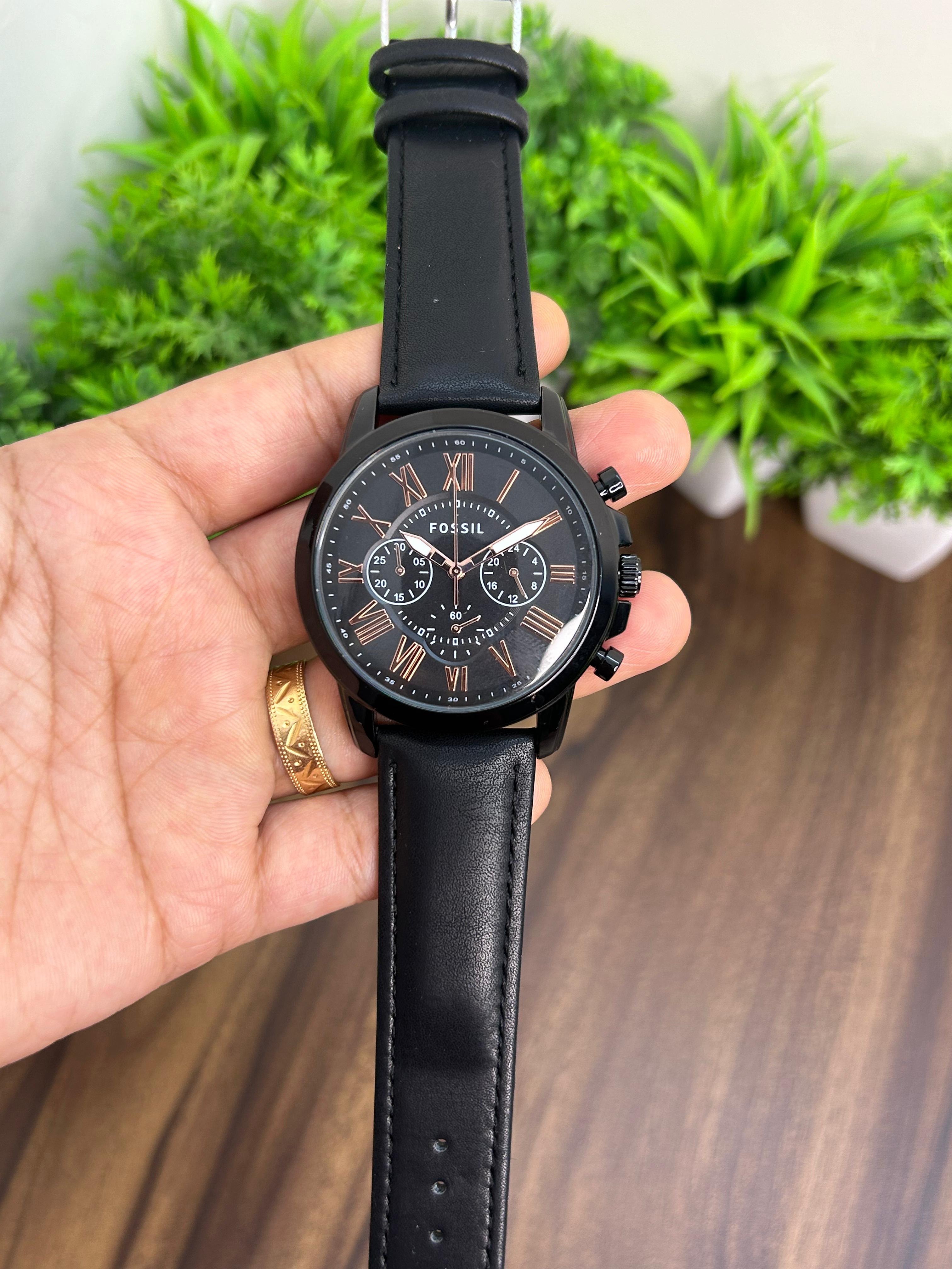FOSSIL CHRONOGRAPH, BLACK DIAL WITH BLACK STRAP