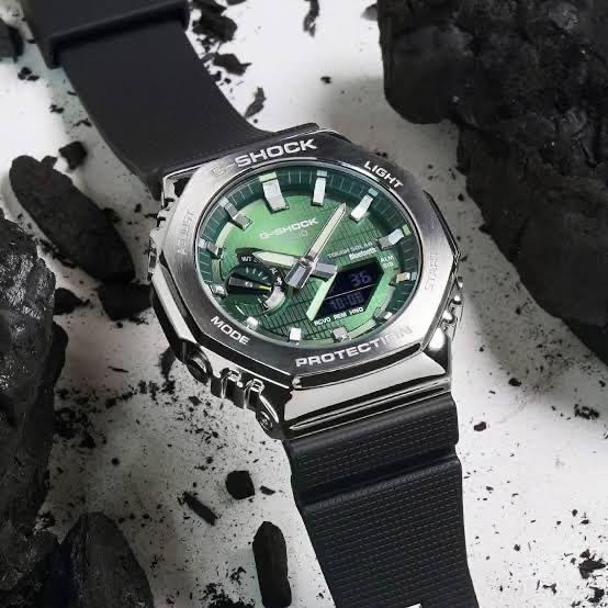 GSHOCK GM-2100, GREEN DIAL
