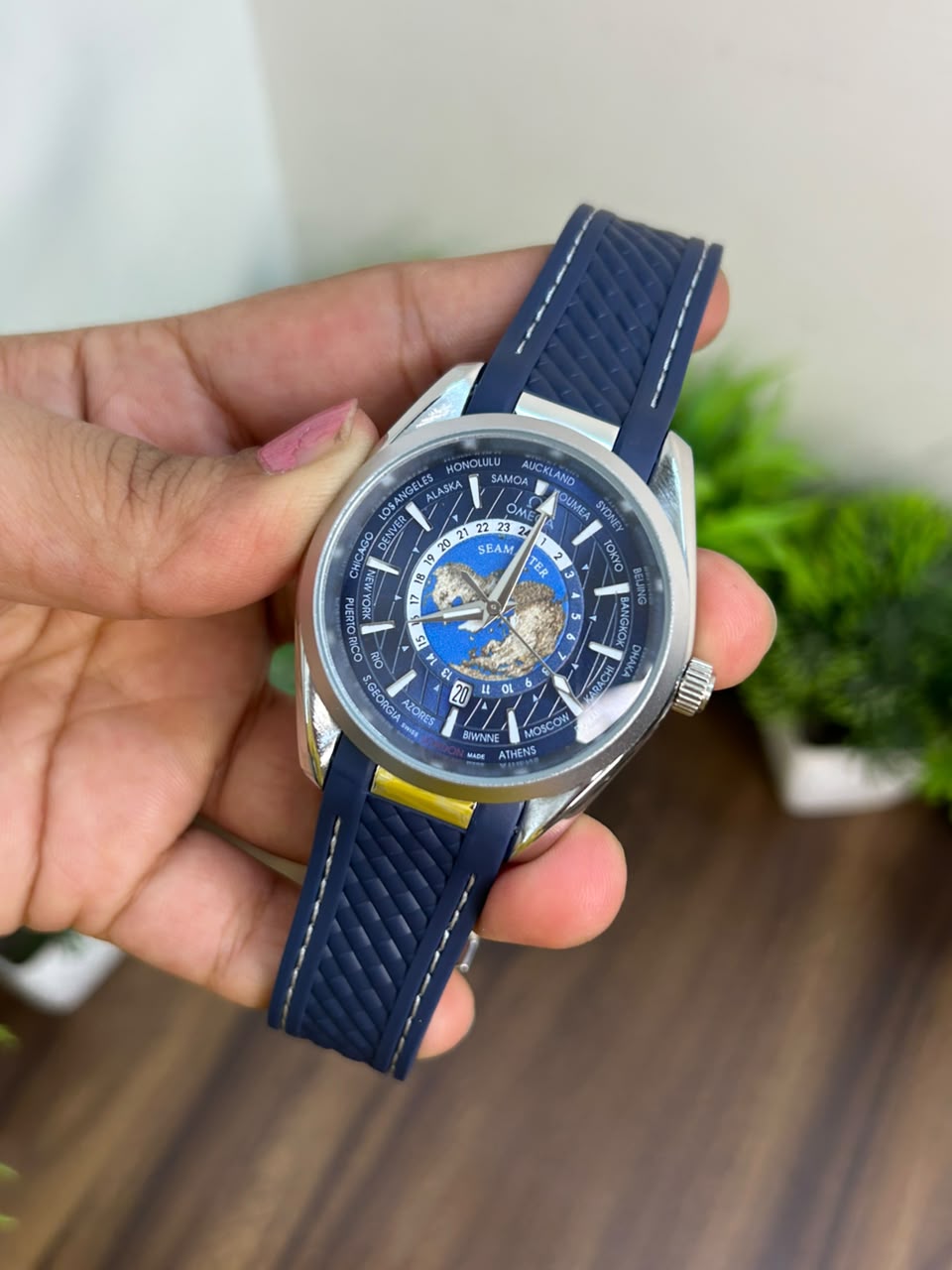 OMEGA SEAMASTER, BLUE STRAP