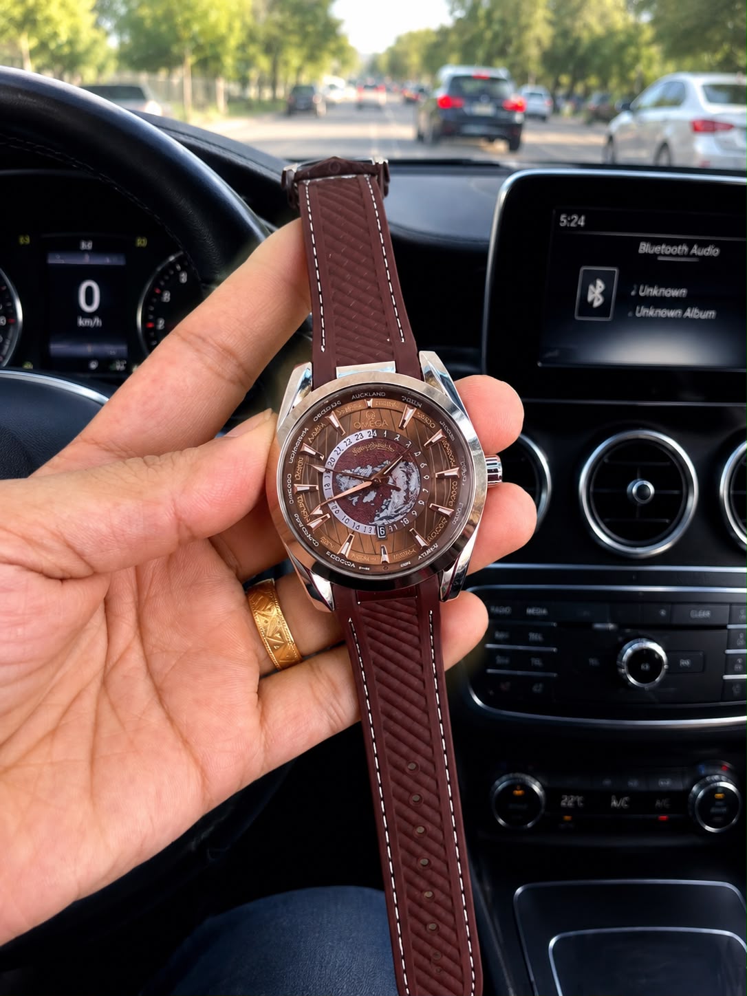 OMEGA SEAMASTER, BROWN STRAP