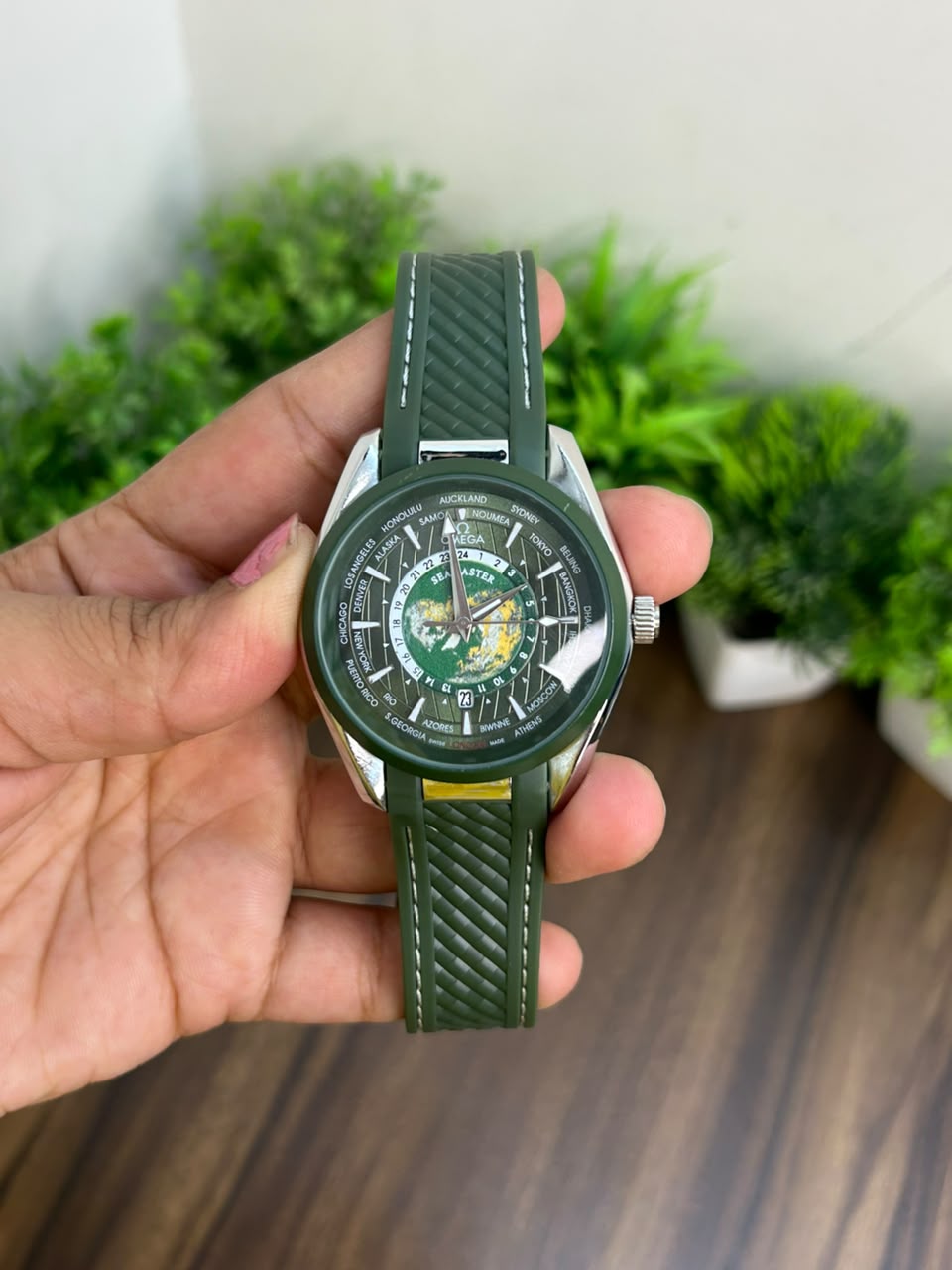 OMEGA SEAMASTER, GREEN STRAP