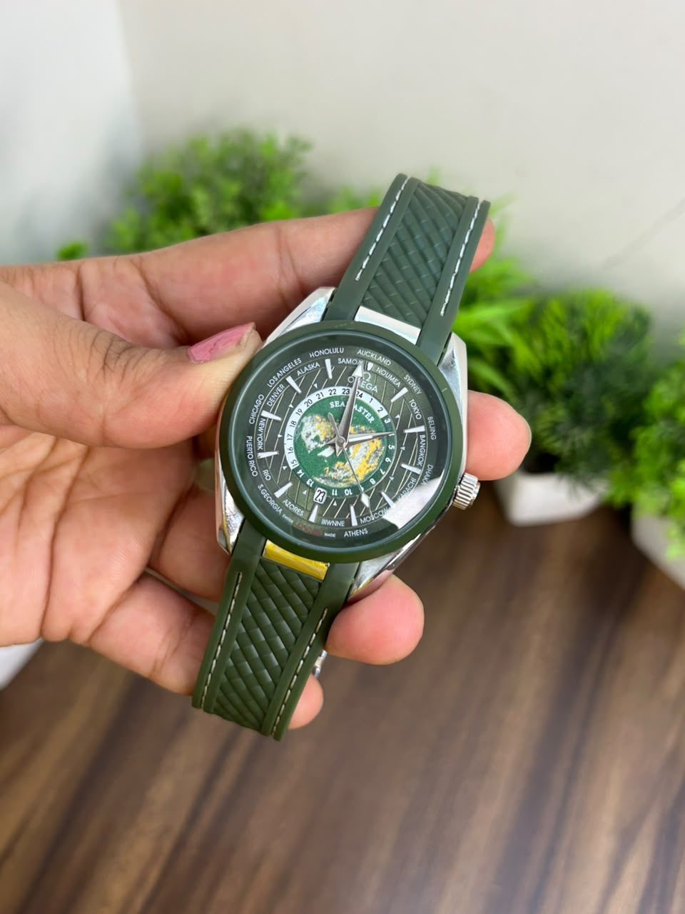 OMEGA SEAMASTER, GREEN STRAP
