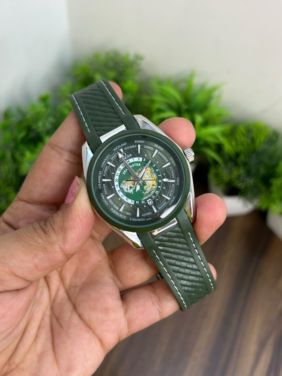 OMEGA SEAMASTER, GREEN STRAP