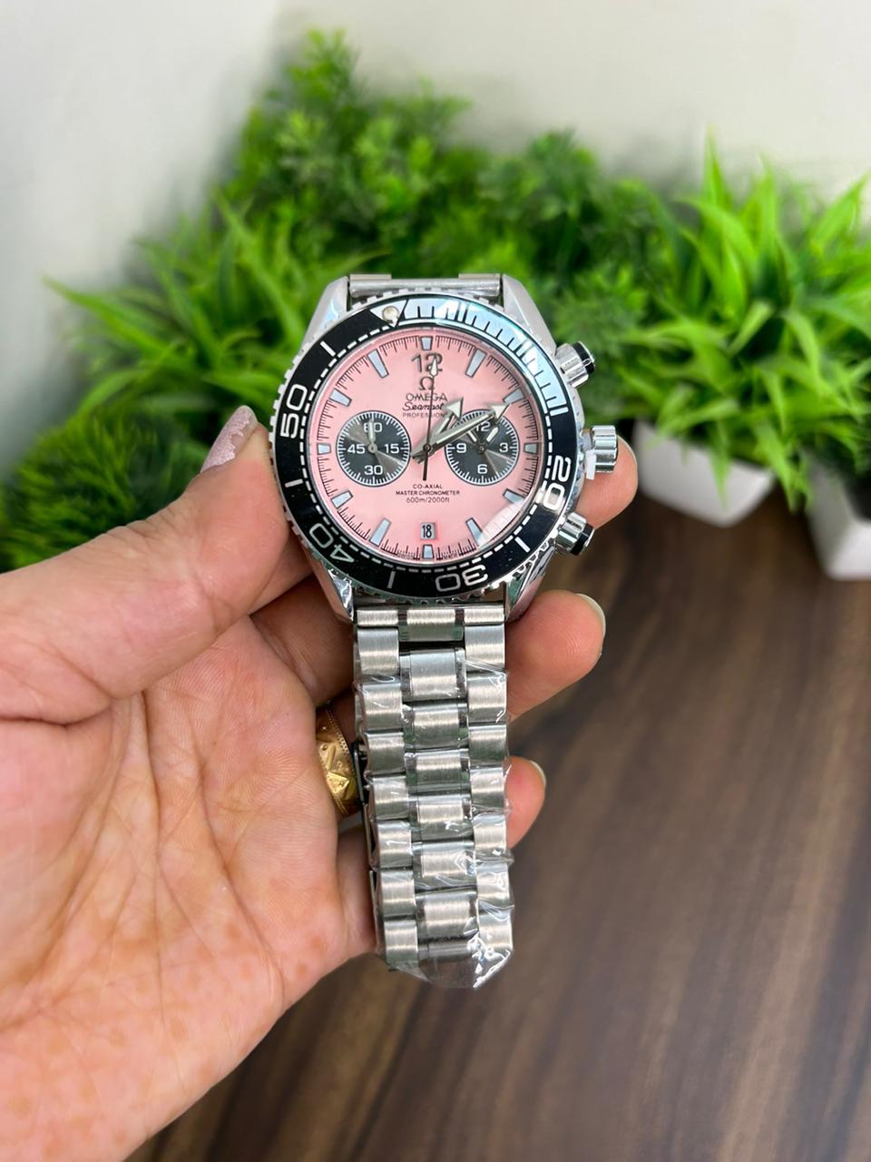 OMEGA SEAMASTER PREMIUM CHAIN PINK DIAL