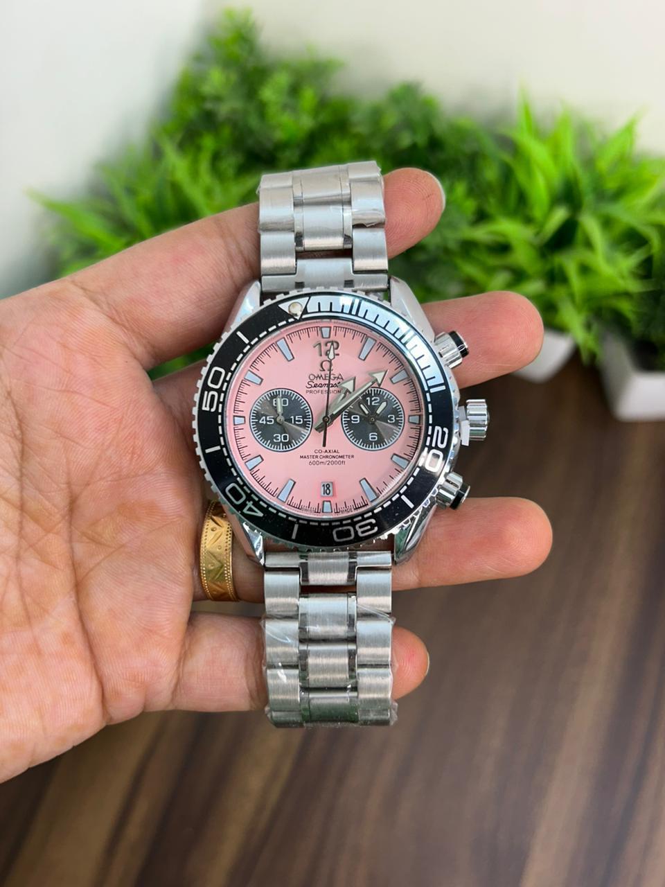 OMEGA SEAMASTER PREMIUM CHAIN PINK DIAL