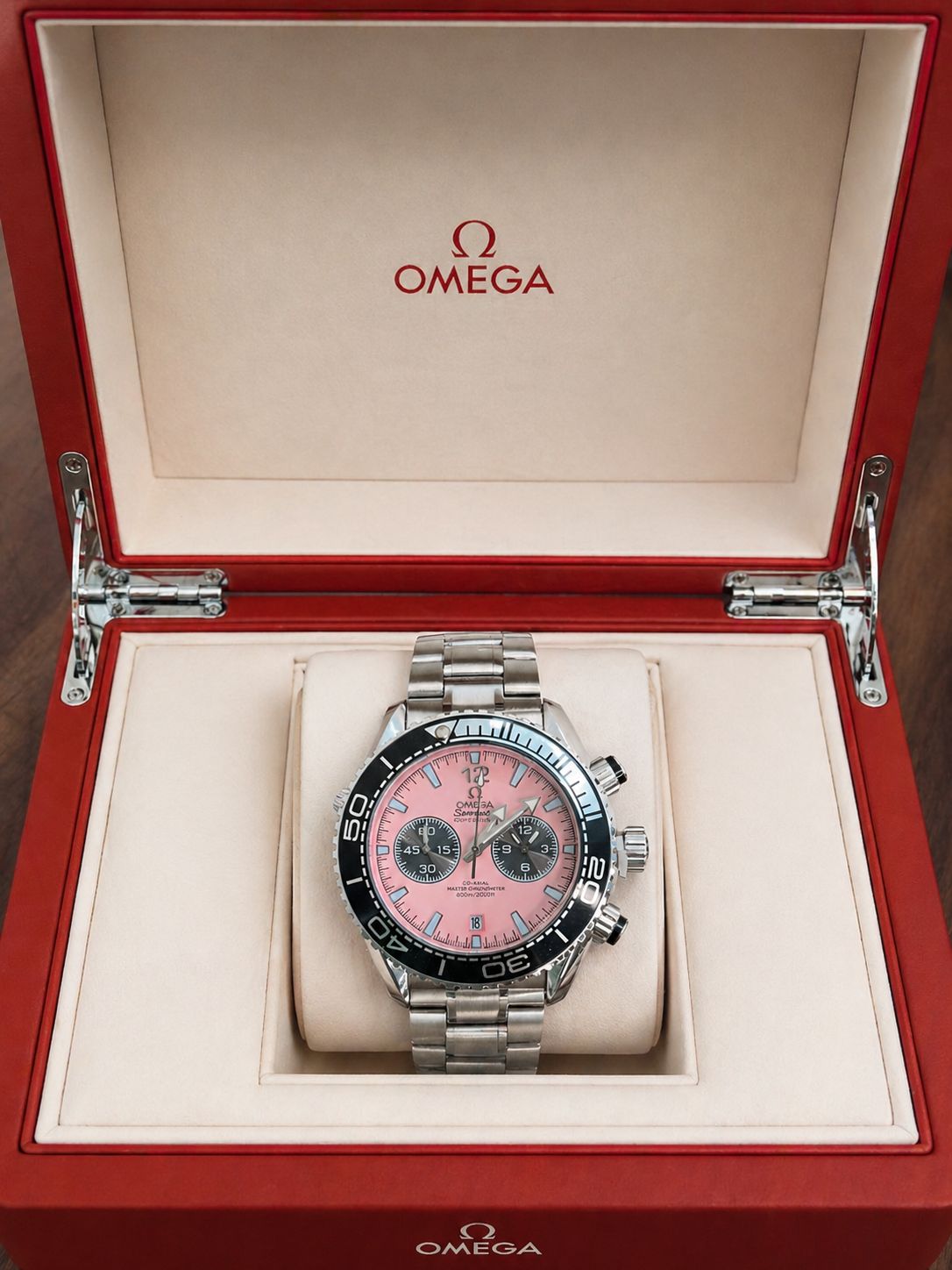 OMEGA SEAMASTER PREMIUM CHAIN PINK DIAL