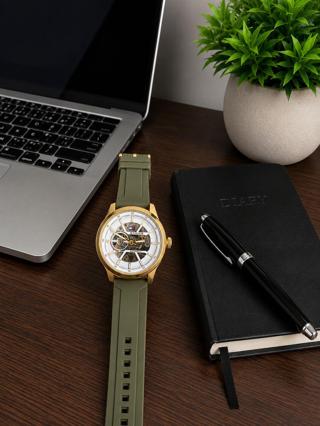 TOMM* HILFIG*R AUTOMATIC, GREEN STRAP
