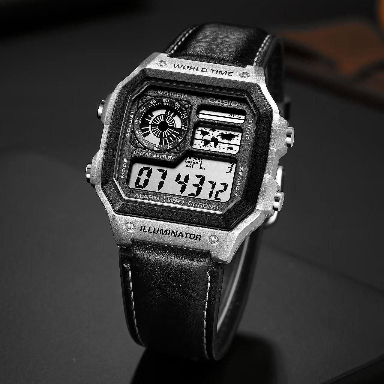 VINTAGE ILLUMINATOR, SILVER WITH BLACK STRAP