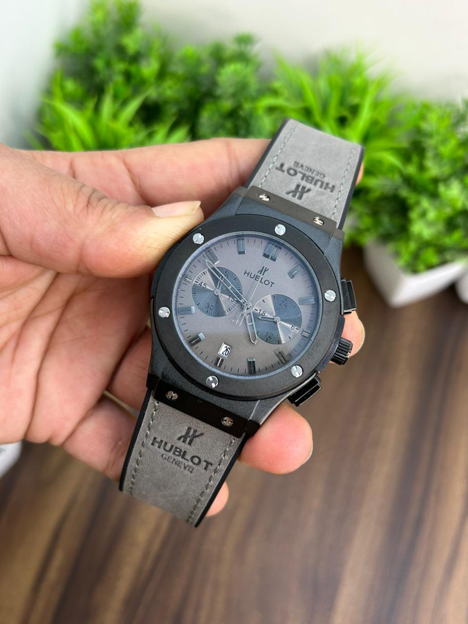 HUBL*T BIG BANG, BLACK WITH GREY STRAP