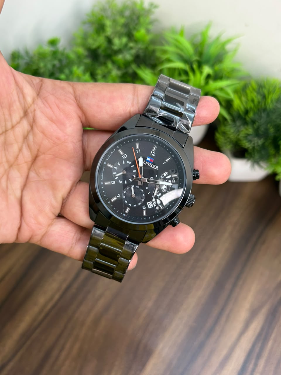 TOMMY CHRONOGRAPH, ALL BLACK