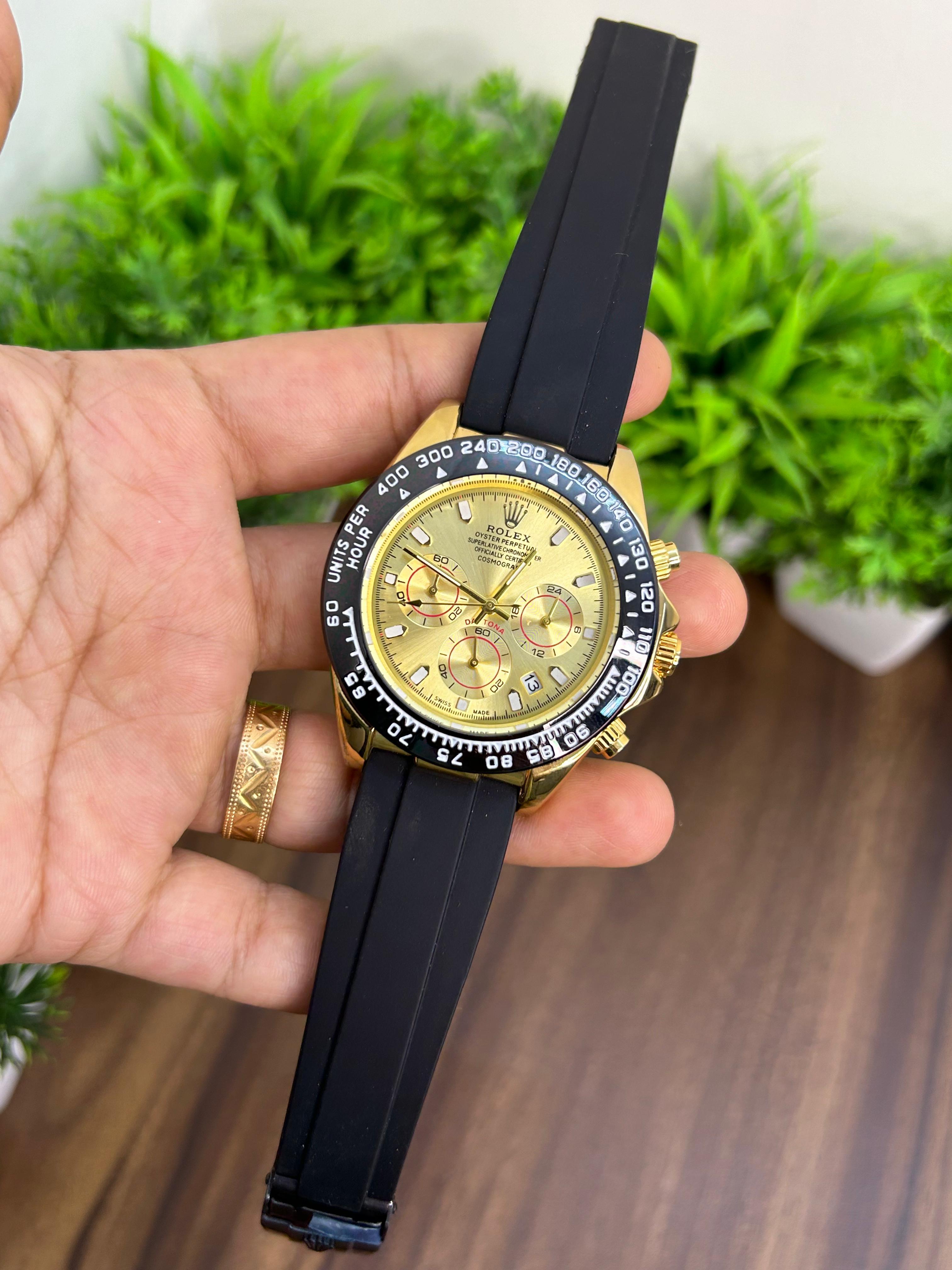 ROLEX DAYTONA GOLD BLACK