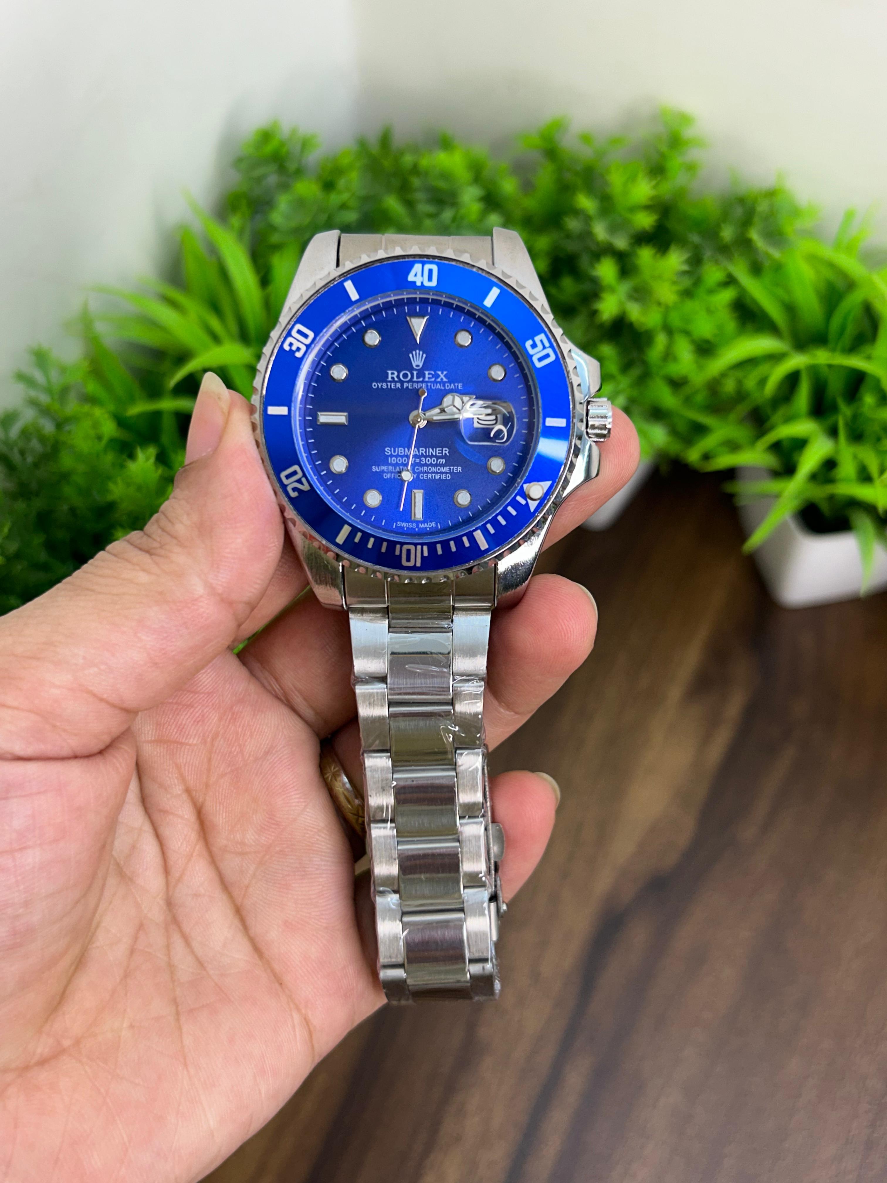 ROLEX SUBMARINER BLUE WITH SILVER CHAIN