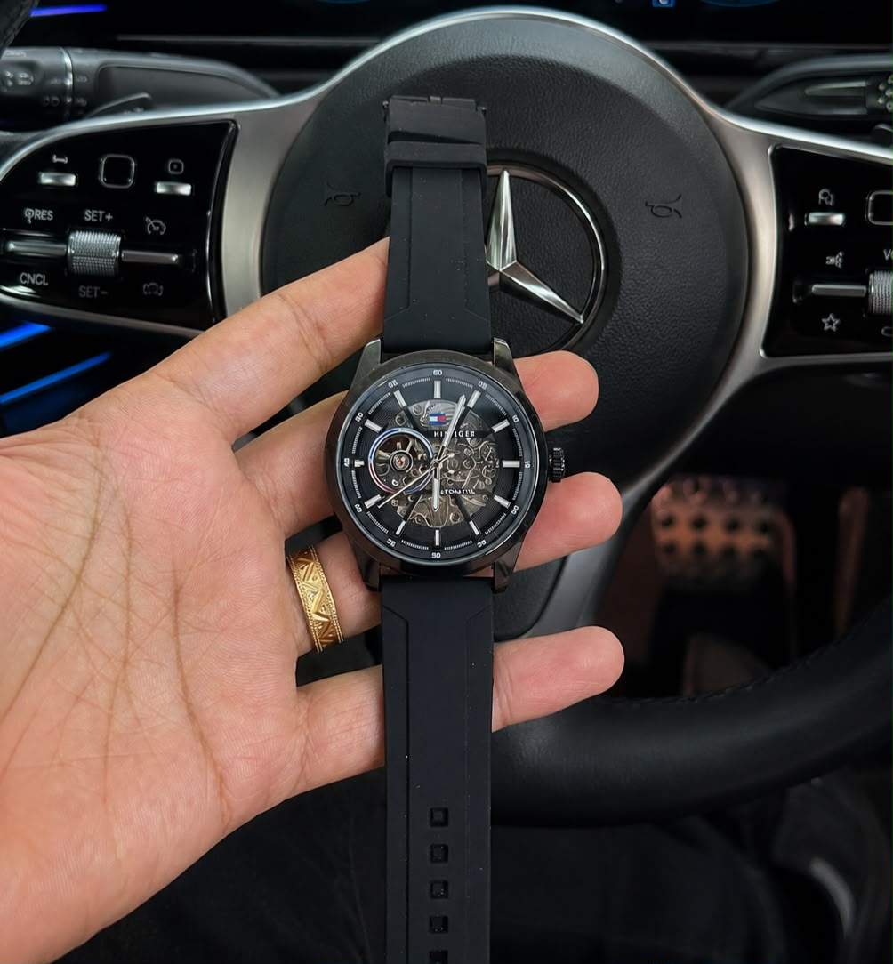 TOMMY AUTOMATIC, ALL BLACK, SILICON STRAP