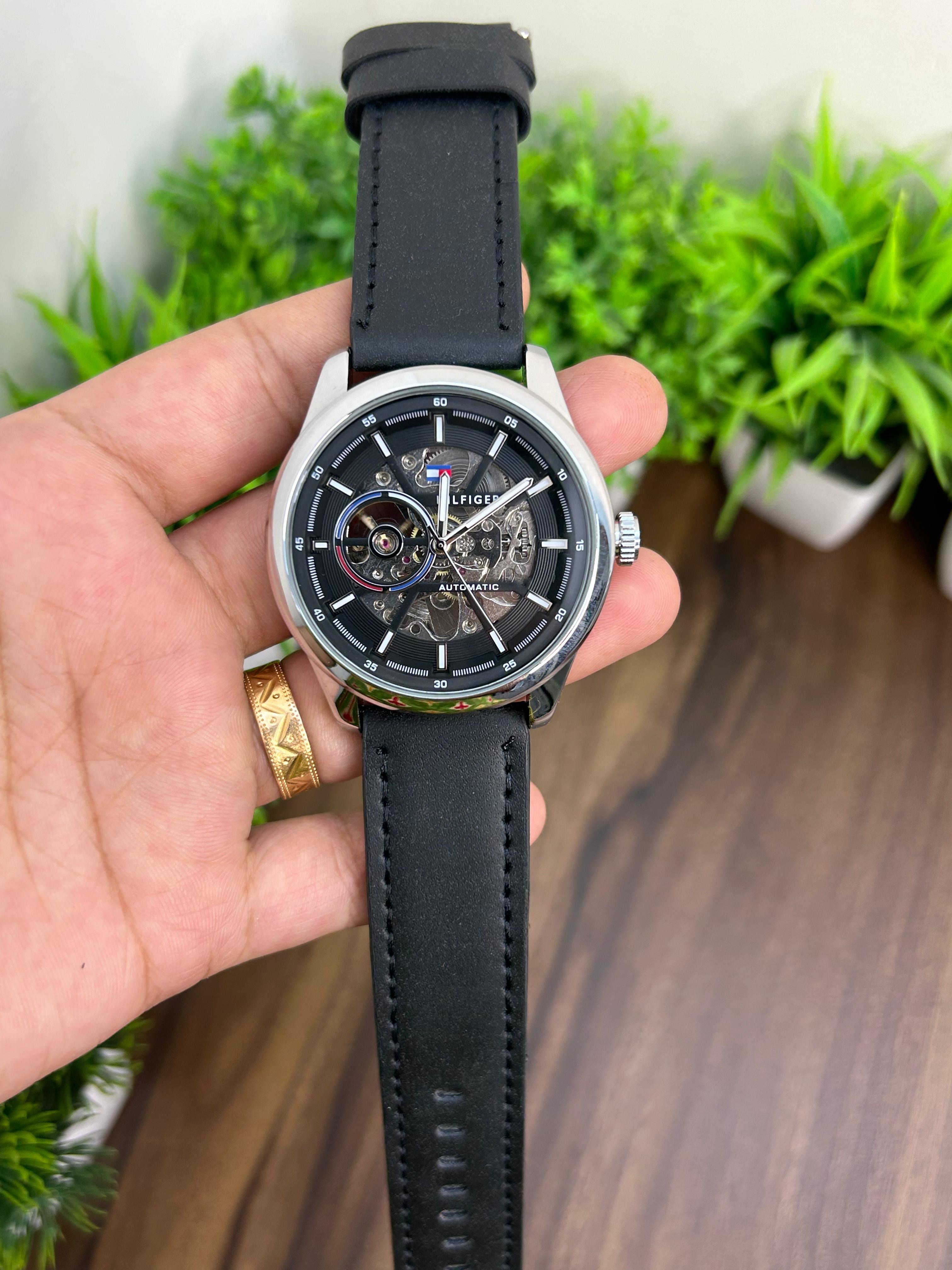 TOMMY HILFIGER AUTOMATIC, SILVER WITH BLACK LEATHER STRAP